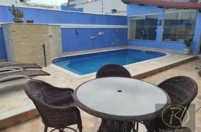 Casa com piscina lado praia  com 3 dormitórios à venda, 192 m² por r$ 699.000 - estância balneária belmira novaes - peruíbe/sp