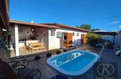 Casa com piscina com 3 dormitórios à venda, 114 m² por r$ 480.000 - jardim marcia - peruíbe/sp