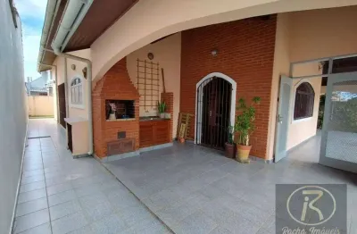 Sobrado 250 mts da praia  com 4 dormitórios à venda, 193 m² por R$ 770.000 - Parque Balneário Oásis - Peruíbe/SP