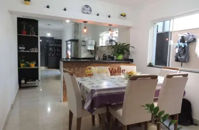 Sobrado com 3 dormitórios, sendo 2 suítes. bairro jaboticabeiras, taubaté/sp
