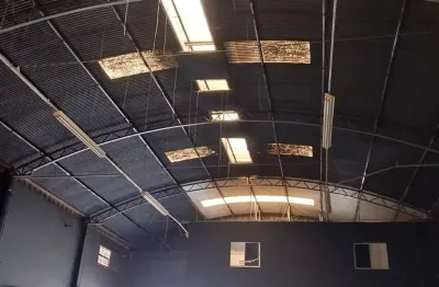 Galpão industrial/ comercial/ depósito em área industrial exclusiva.