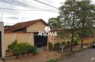 Casa à venda, 3 quartos, 2 vagas, fabrício - uberaba/mg