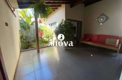 Casa à venda, 3 quartos, 1 suíte, 2 vagas, manoel mendes - uberaba/mg