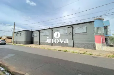 Barracão / Galpão / Depósito à venda no Parque das Gameleiras, Uberaba 