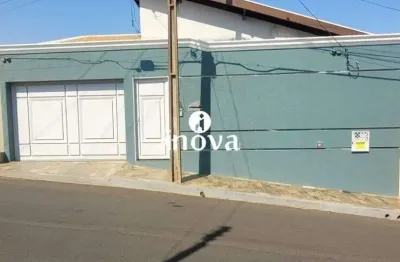 Casa à venda, 4 quartos, 1 suíte, 4 vagas, costa teles i - uberaba/mg