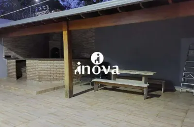 Casa em condomínio fechado com 3 quartos à venda no Jardim Maracanã, Uberaba 
