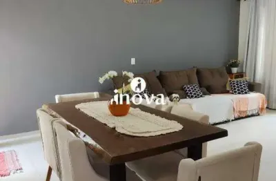 Casa com 3 quartos à venda no Jardim Nenê Gomes, Uberaba 