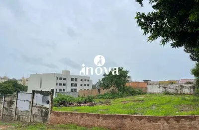Terreno à venda no Parque do Mirante, Uberaba 
