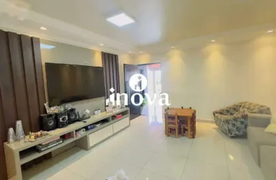 Casa em condomínio fechado com 2 quartos à venda no Portal Beija Flor, Uberaba 