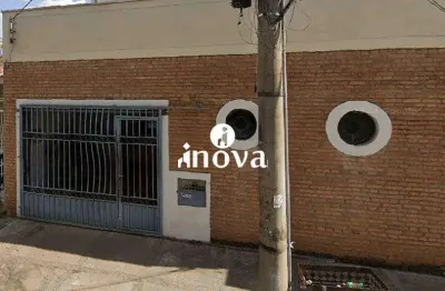 Casa com 5 quartos à venda no Fabrício, Uberaba 