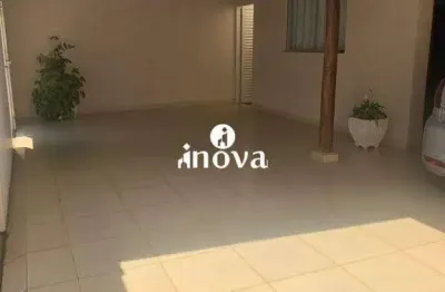 Casa com 3 quartos à venda no Jardim Elza Amuí IV, Uberaba 