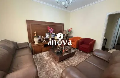 Casa com 3 quartos à venda no Abadia, Uberaba 