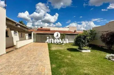 Casa com 7 quartos à venda no Grande Horizonte, Uberaba 