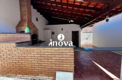 Casa em condomínio fechado com 3 quartos à venda no Jardim Maracanã, Uberaba 