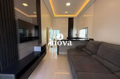 Casa com 3 quartos à venda no Olinda, Uberaba 