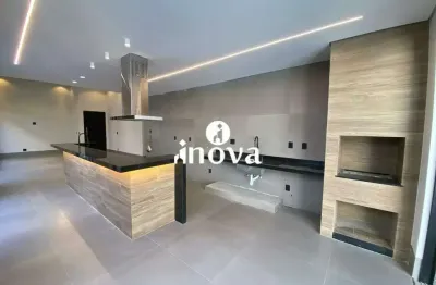 Casa em condomínio fechado com 3 quartos à venda no Estância dos Ipês, Uberaba 