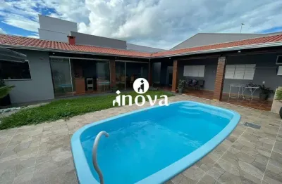 Casa com 3 quartos à venda no Jardim São Bento, Uberaba 