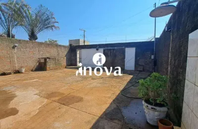 Casa à venda, 2 quartos, 3 vagas, manhathan - jardim - uberaba/mg