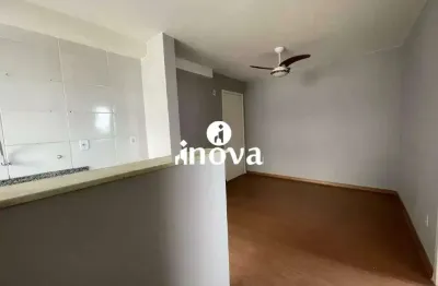 Apartamento com 2 quartos para alugar na Cidade Nova, Uberaba 