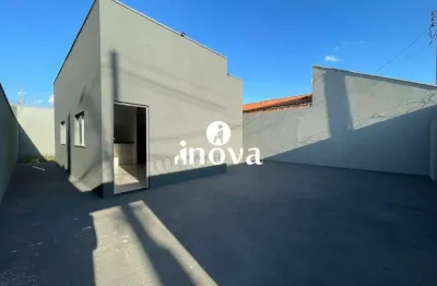 Casa com 2 quartos à venda no Jardim Marajó, Uberaba 