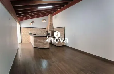 Casa com 3 quartos à venda no Jardim Nenê Gomes, Uberaba 