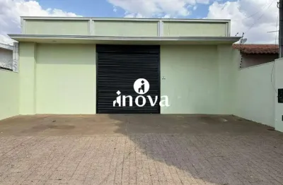 Barracão / Galpão / Depósito à venda no Parque das Américas, Uberaba 