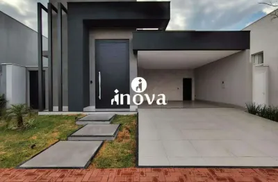 Casa em condomínio fechado com 3 quartos para alugar no Estância dos Ipês, Uberaba 