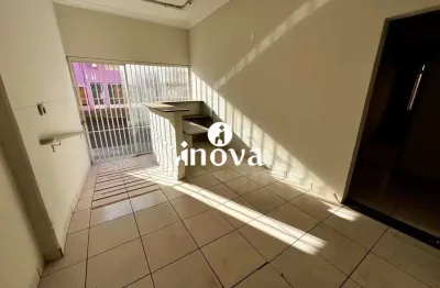 Casa comercial para alugar no Mercês, Uberaba 