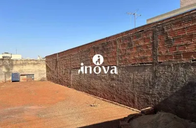 Terreno à venda na Vila Olímpica, Uberaba 