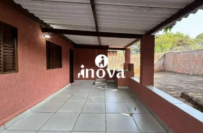 Casa com 2 quartos para alugar no Boa Vista, Uberaba 