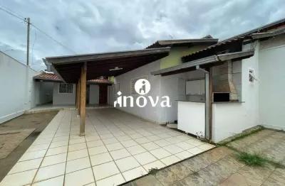 Casa com 2 quartos à venda na Cidade Nova, Uberaba 
