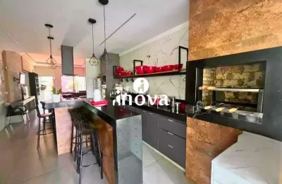 Casa com 3 quartos à venda no Mercês, Uberaba 