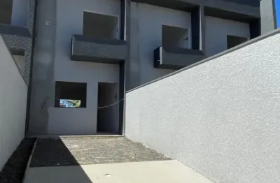 Casa com 2 quartos à venda no Iririú, Joinville 