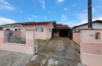 Casa com 2 quartos à venda no Iririú, Joinville 
