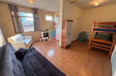 Kitnet com vista mar, pertinho do mar a 30m à venda em mirim, praia grande - sp.