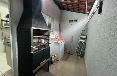 Sobrado à venda em praia grande vila mirim três quartos e churrasqueira