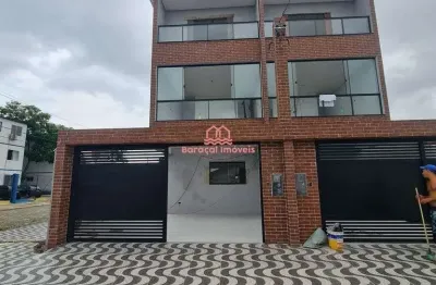 Sobrado triplex 3 quartos com 1 suite 2 vagas privativas r$ 550 mil