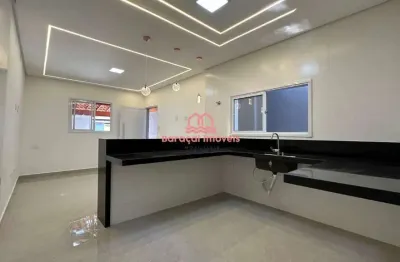 Casa à venda no bairro mirim, próxima ao futuro shopping,  2 suítes,  2 vagas