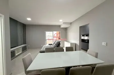 Cobertura duplex 2 suítes piscina 2 vagas guilhermina praia grande