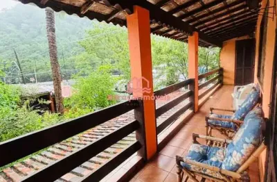 Casa para Alugar em Canto do Forte, Praia Grande - SP pacote R$6.000,00