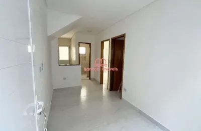 Casa em condomínio fechado a venda  Bairro Tupiry na cidade de Praia Grande!