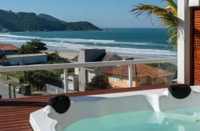 Mar de fora residencial cobertura duplex jacuzzi à venda praia mariscal bombinhas sc