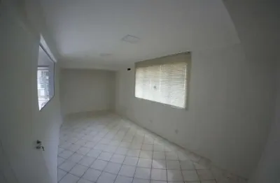 Casa comercial com 1 sala à venda na Rua Beija Flor, 141, Bombas, Bombinhas