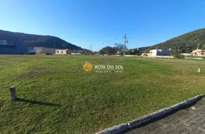 Terreno à venda na Rua Abacate, 225, Sertãozinho, Bombinhas