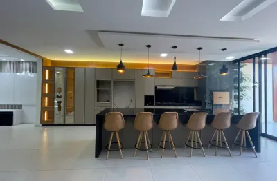 Casa à venda no Centro, Cascavel 