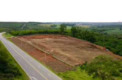 Terreno comercial à venda no Centro, Salto de Pirapora 