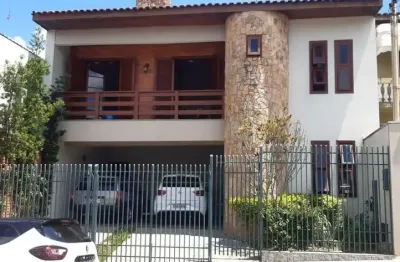 Casa com 5 quartos à venda na Vila Rosa, Itapetininga 