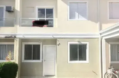 Sobrado no condomínio village salermo, na região do campolim