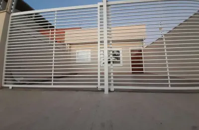 Casa disponível para venda e locação na zona industrial - éden