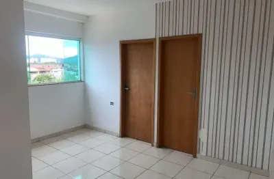 Viva com conveniência no edifício dezzmai ii: apartamento bem localizado em são vicente-sp